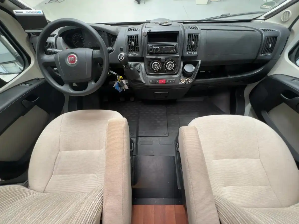 HYMER-ERIBA Compact 404 - Ansicht 7